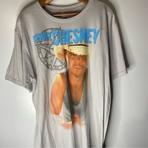 Kenny Chesney concert t-shirt size XL